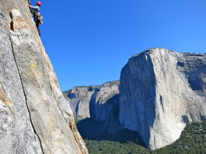 Eric leading the crux pitch on Middle Cathedral